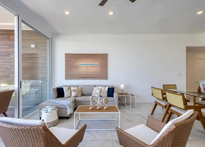 Walk To Medano & Marina Modern 3br *